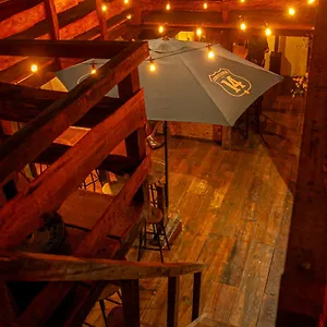 https://grupo-camazotz.guatemalaantiguahotels.com